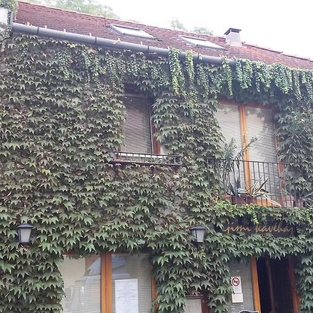 Gimi Vendégház Baja Exterior foto